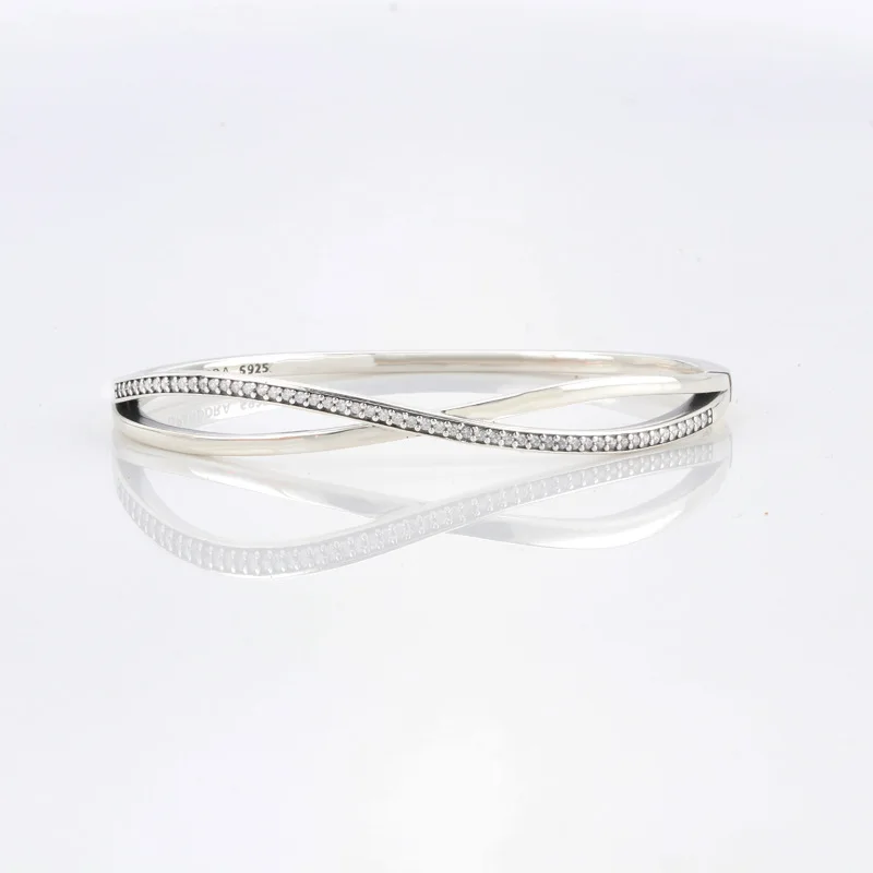 

Claudia Authentic 100% S925 Sterling Silver New Diamond Inlaid Cross Star Ring Bracelet Luxury Jewelry