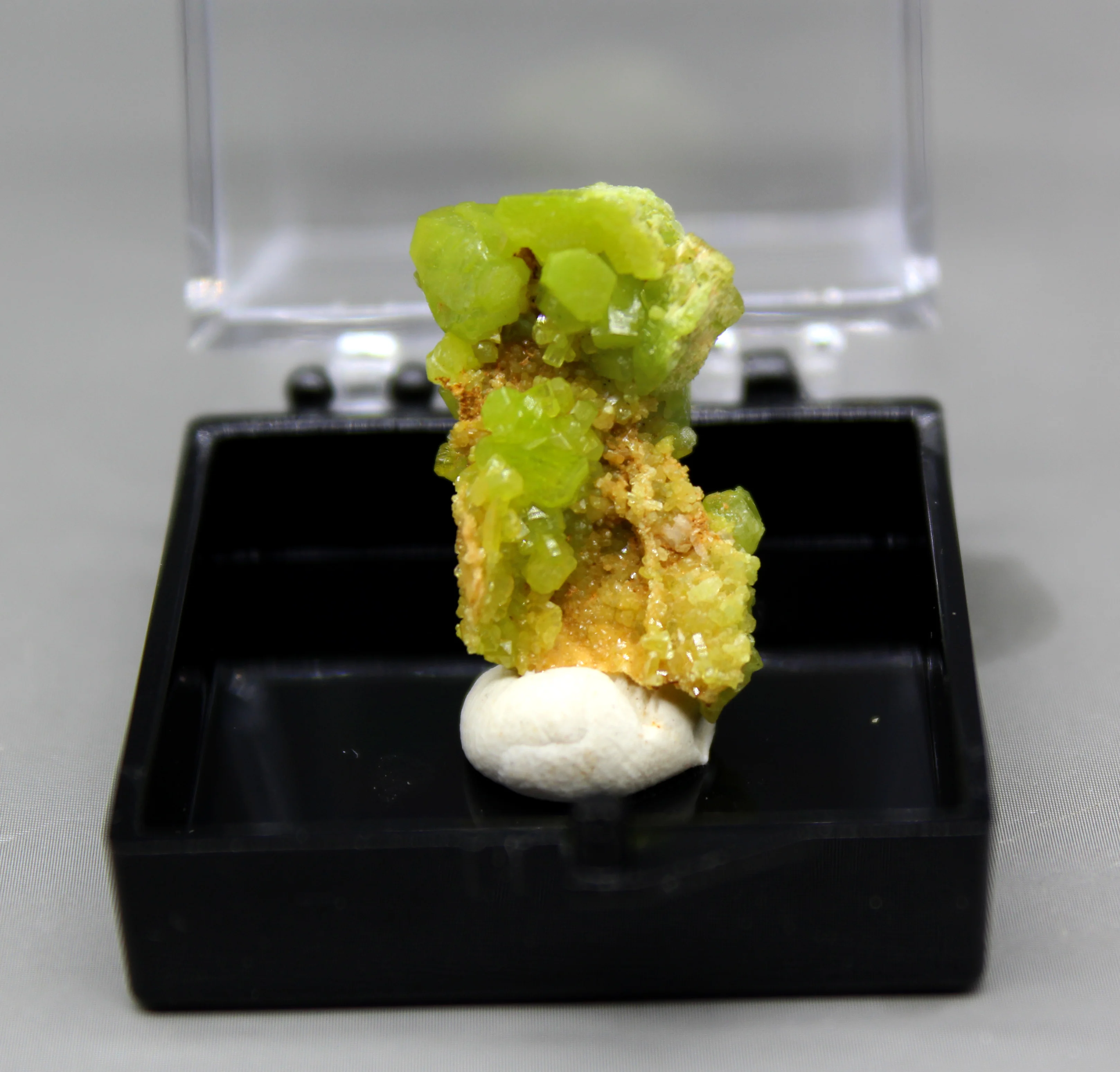 100% натуральный редкий пироморфит образец натуральные камни и минералы Обучающие