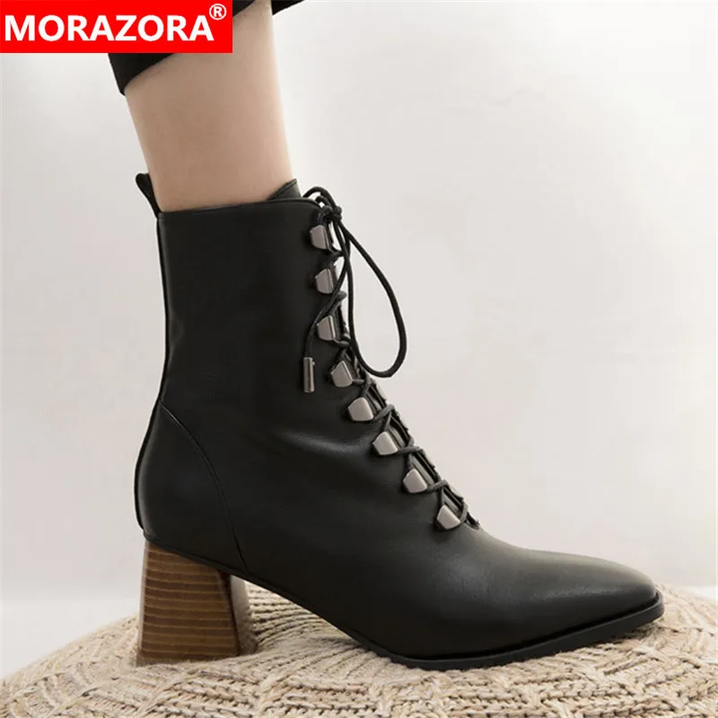 Женские ботильоны из натуральной кожи MORAZORA черные однотонные на высоком каблуке