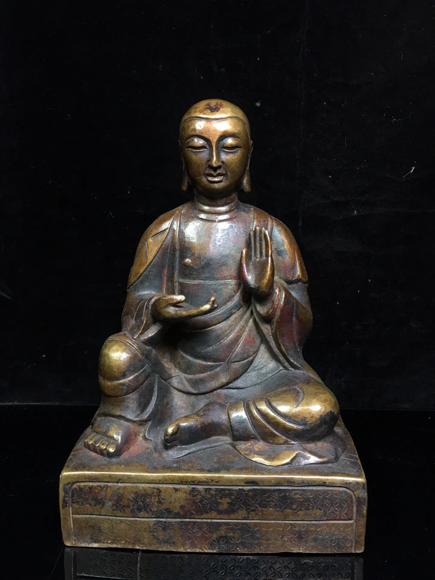 

9"Chinese Folk Collection Old Bronze Cinnabar Lacquer Northern Wei Buddha Guru Buddha Buddhist teacher Sitting Buddha Ornaments