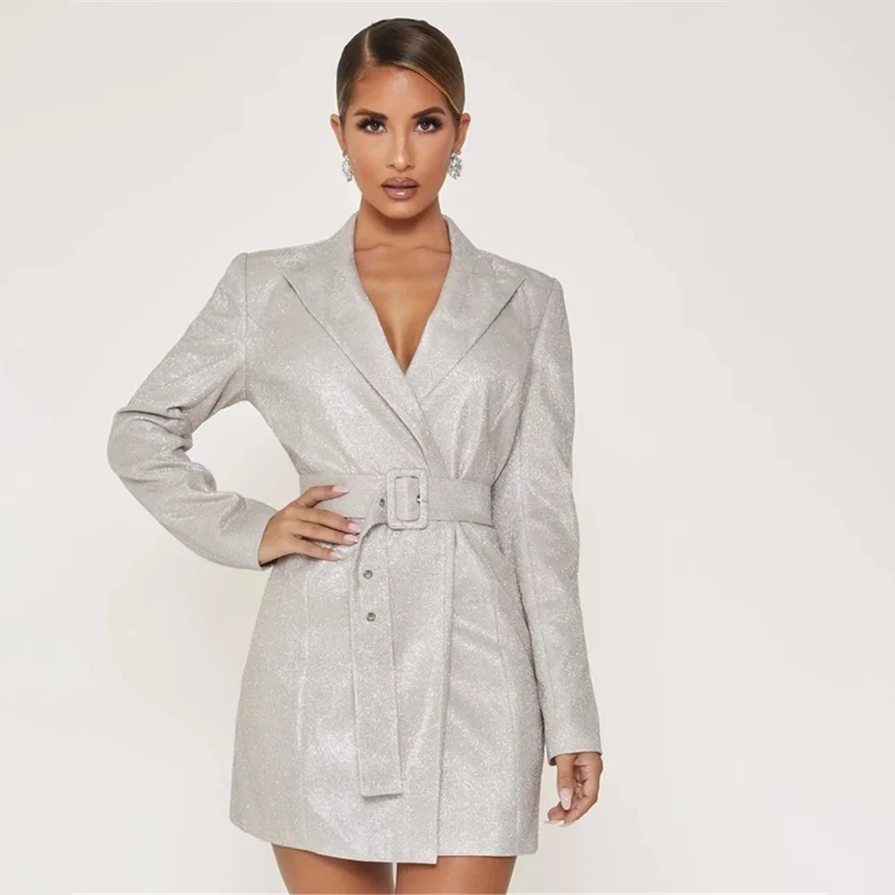 Женский атласный пиджак с глубоким V-образным вырезом и поясом | Женская одежда