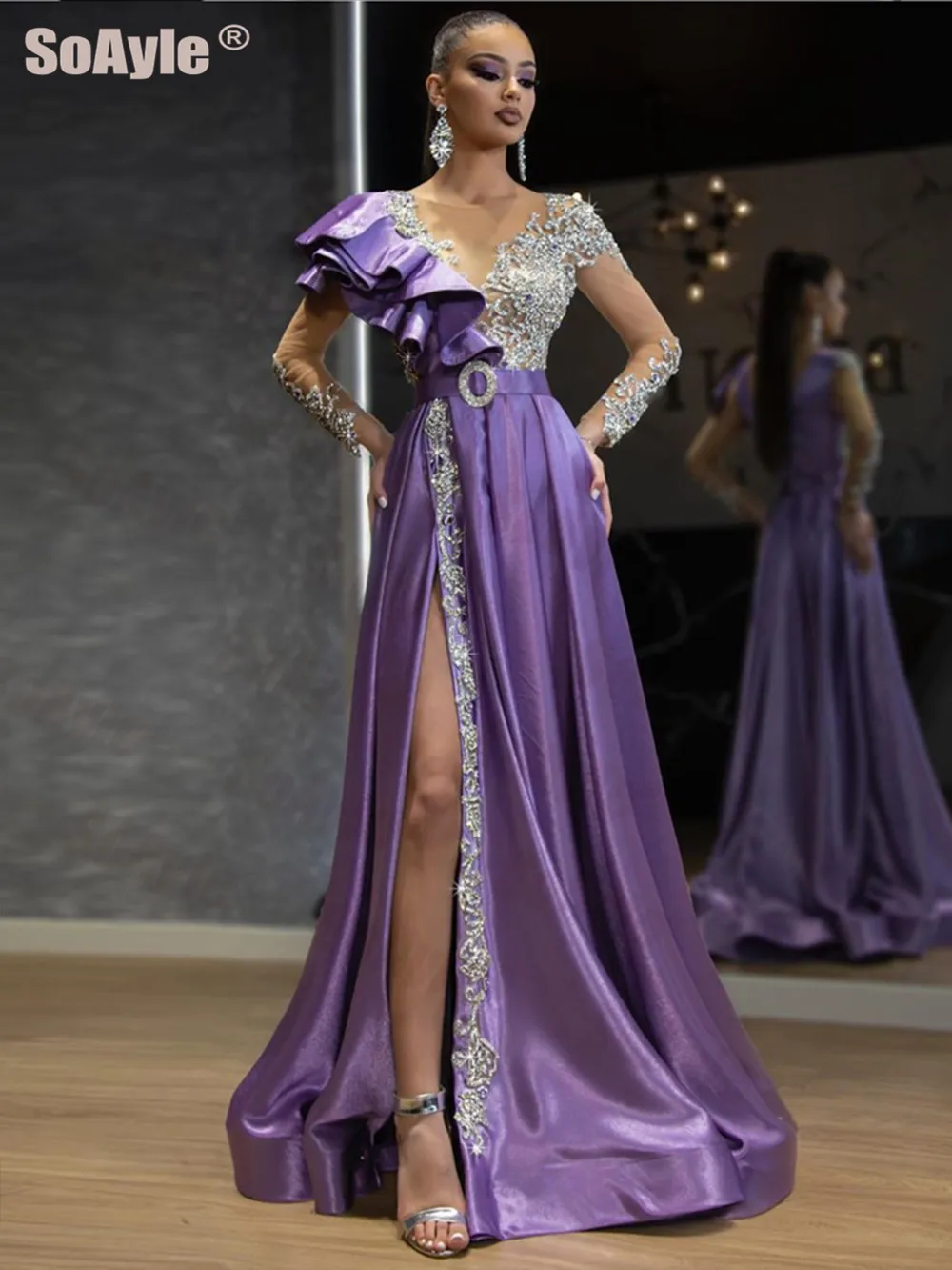 

Dubai Arabic Luxurious Crystal Evening Dress Long Sleeves Beaded A-Line Purple Evening Dress 2020 Sexy Split Evening Party Dress
