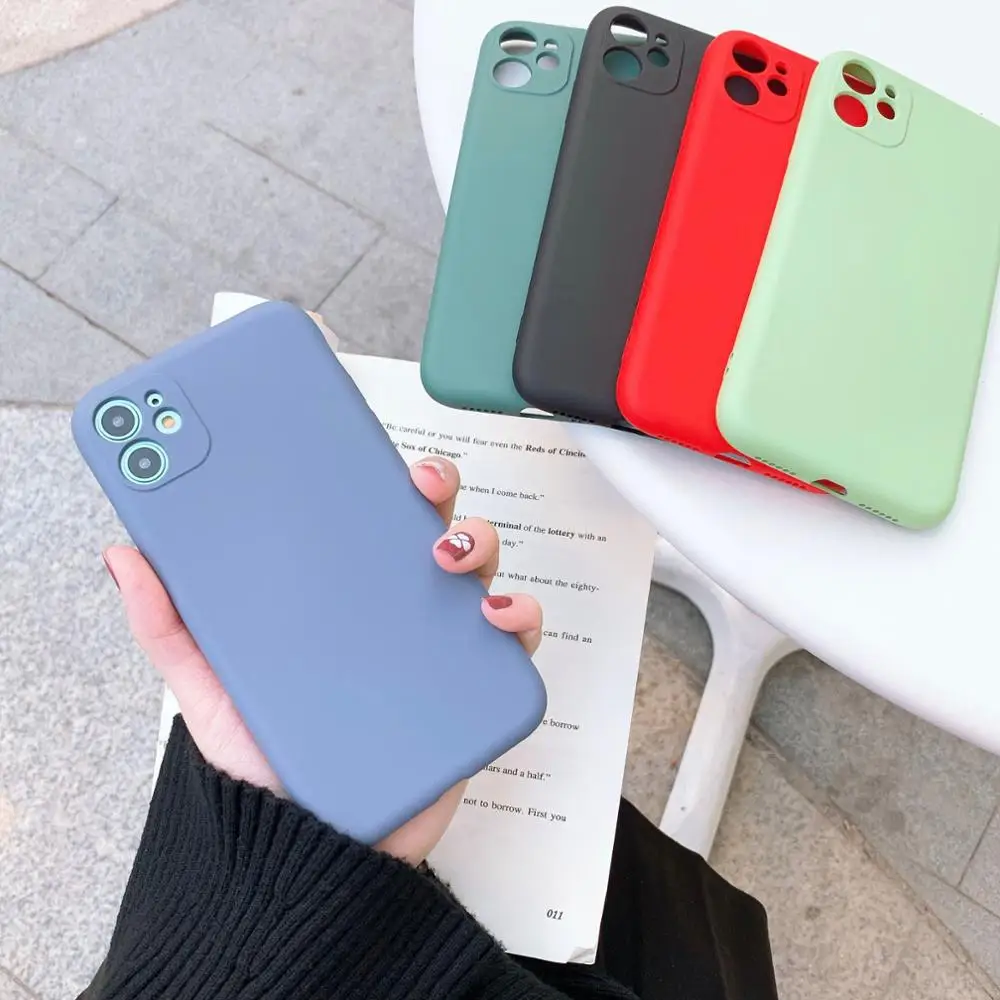 Противоударный чехол из жидкого силикона для iPhone 11 12 Pro двухслойный Мягкий