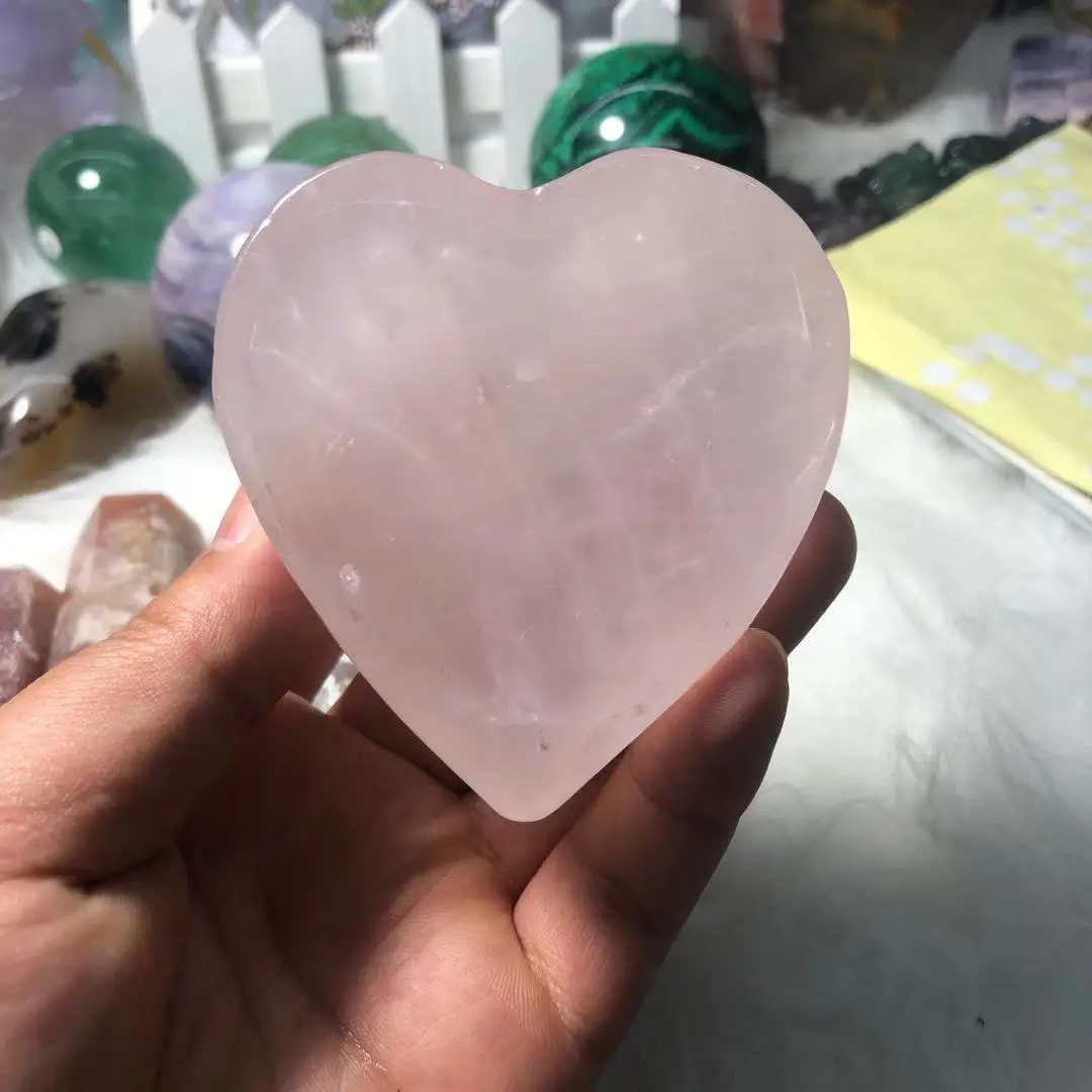 

Natural pink crystal heart-shaped ashtray