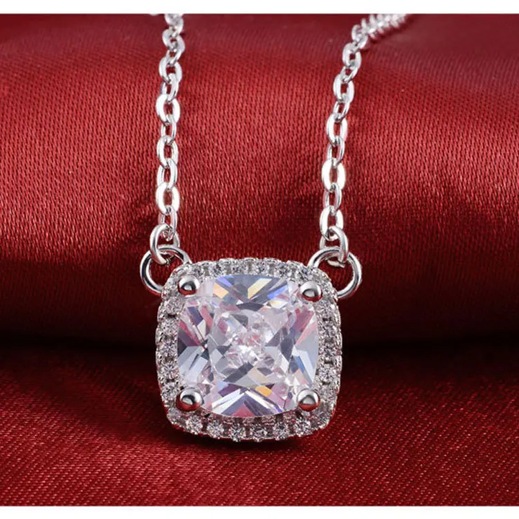 Женский ювелирный комплект из серебра 925 пробы с фианитами | Украшения и