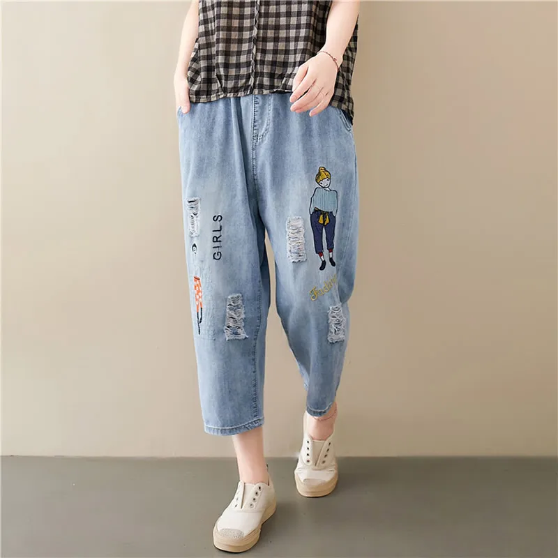 

Fashion Korean Style jeans for women Vintage Hole Girl Embroidery Calf-Length Denim Jeans Female Casual Loose Harem Pants