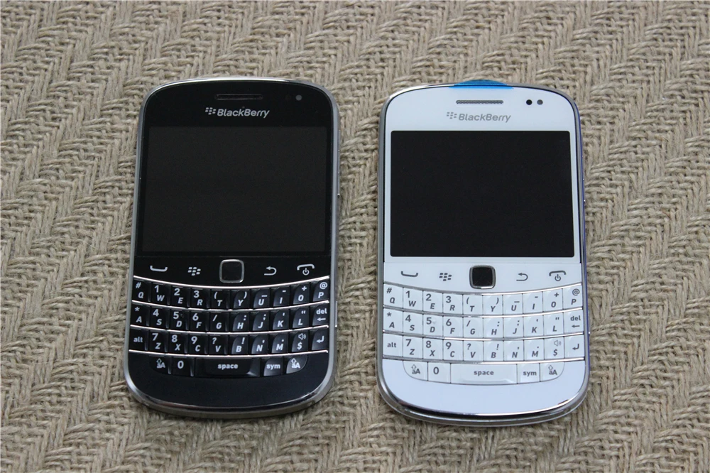Оригинальный разблокированный Blackberry 9900 WCDMA QWERTY клавиатура 8 Гб ROM 5MP Bluetooth WIFI