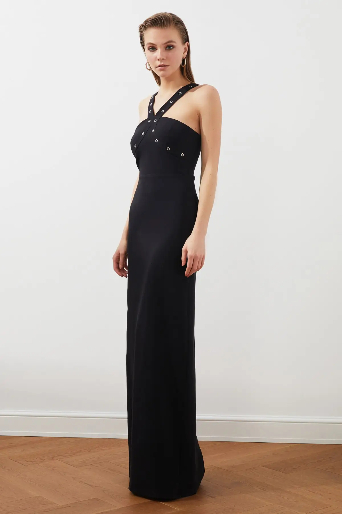 

Trendyol Metal Accessories Evening Dress & Graduation Gown TPRSS21AE0026
