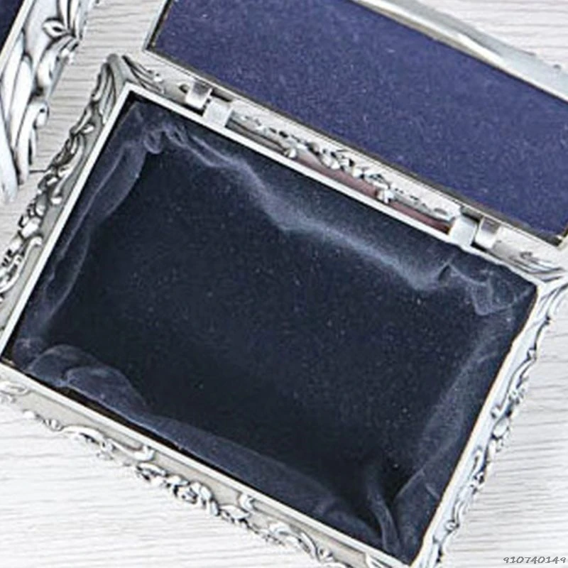 

Vintage Metal Jewelry Box Trinket Jewelry Storage for Rings Earrings Small wholesales
