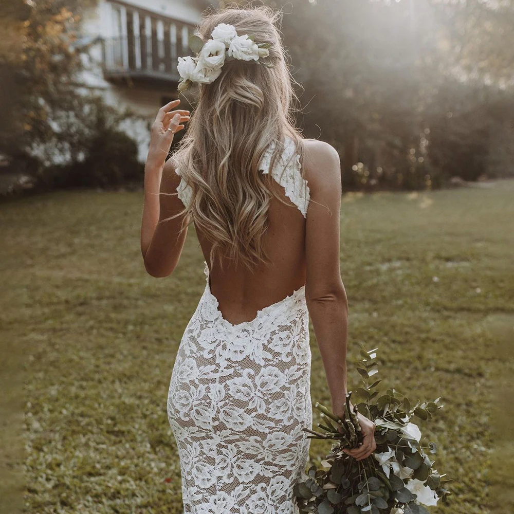 

BeryLove White Mermaid Wedding Dress Lace Halter Applique Sweetheart Off the Shoulder Bridal Dress Long Bohemian vestido novia