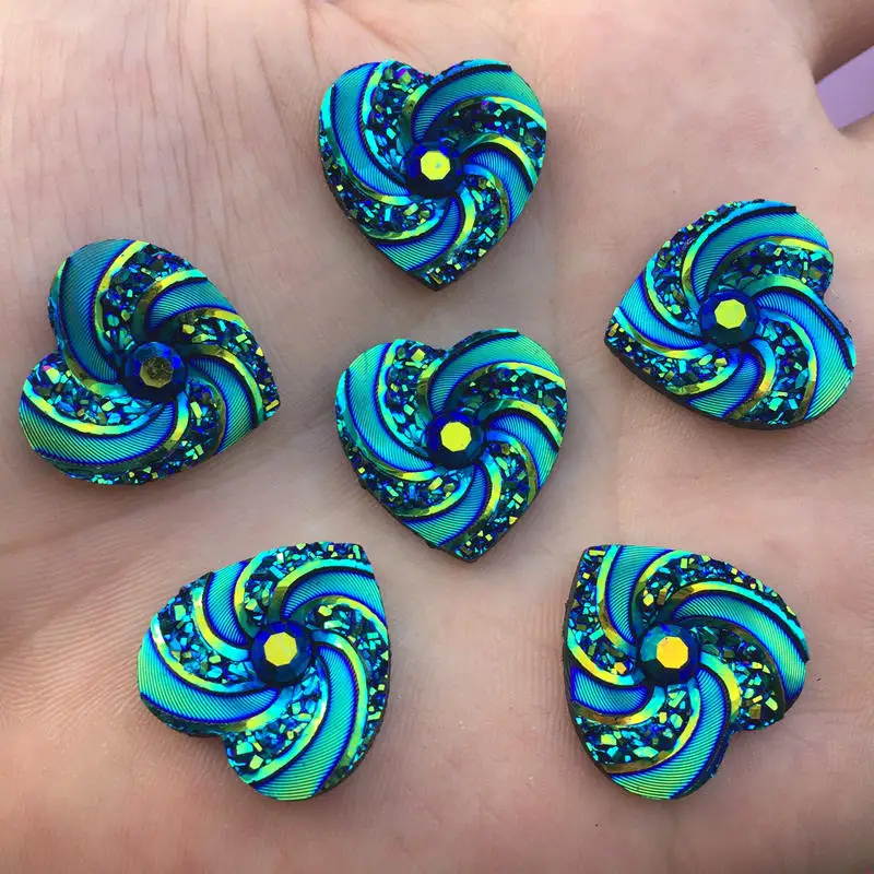 Пуговицы Стразы с блестящими сердечками 100 шт. 20 мм Кристаллы из смолы стразы