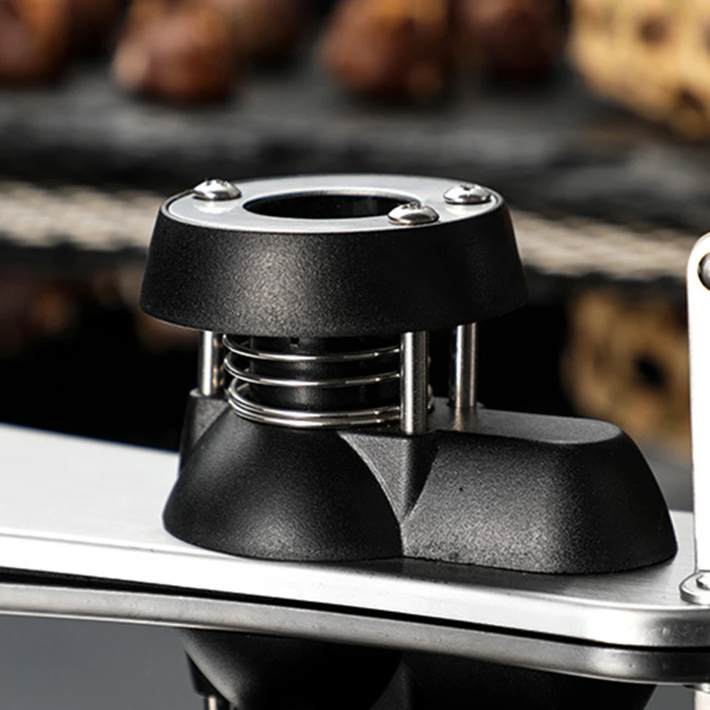 

Moer Opener Cutter Gadgets 2 In 1 Quick Kastanje Clip Walnoot Tang Metal Notenkraker Sheller Keuken Gereedschap Cutter Rvs