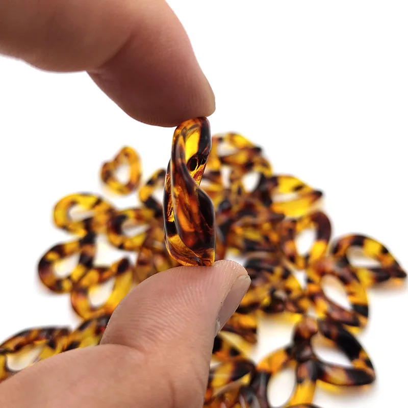 17x23MM Акриловая групповая цепочка, раскрашенная в леопардовый рисунок, пластиковая пряжка для сумок, аксессуары для ювелирных изделий DIY, оптовая продажа, форма из смолы.