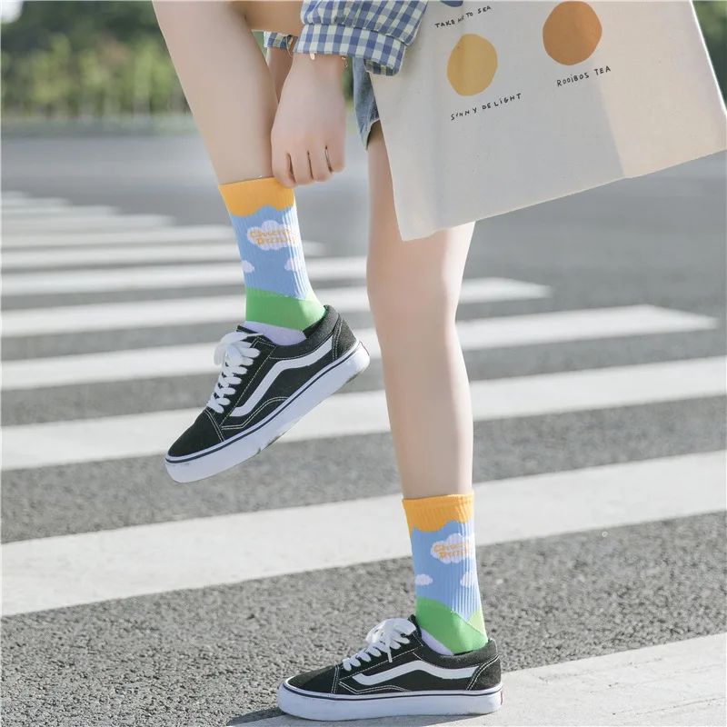 

1 Pairs Funny Happy Lattice Korean Cartoon Blue White Women Cotton Socks Cute Milk Stripes Ice Cream Color Woman Sport EUR36-43