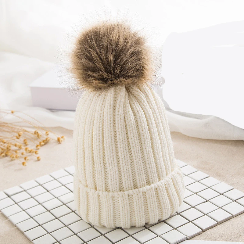 

2020 New Winter Brand Female Fur Poms Hat Winter Hat For Women Girl 's Hat Knitted Beanies Cap Hat Thick Women Skullies Beanies