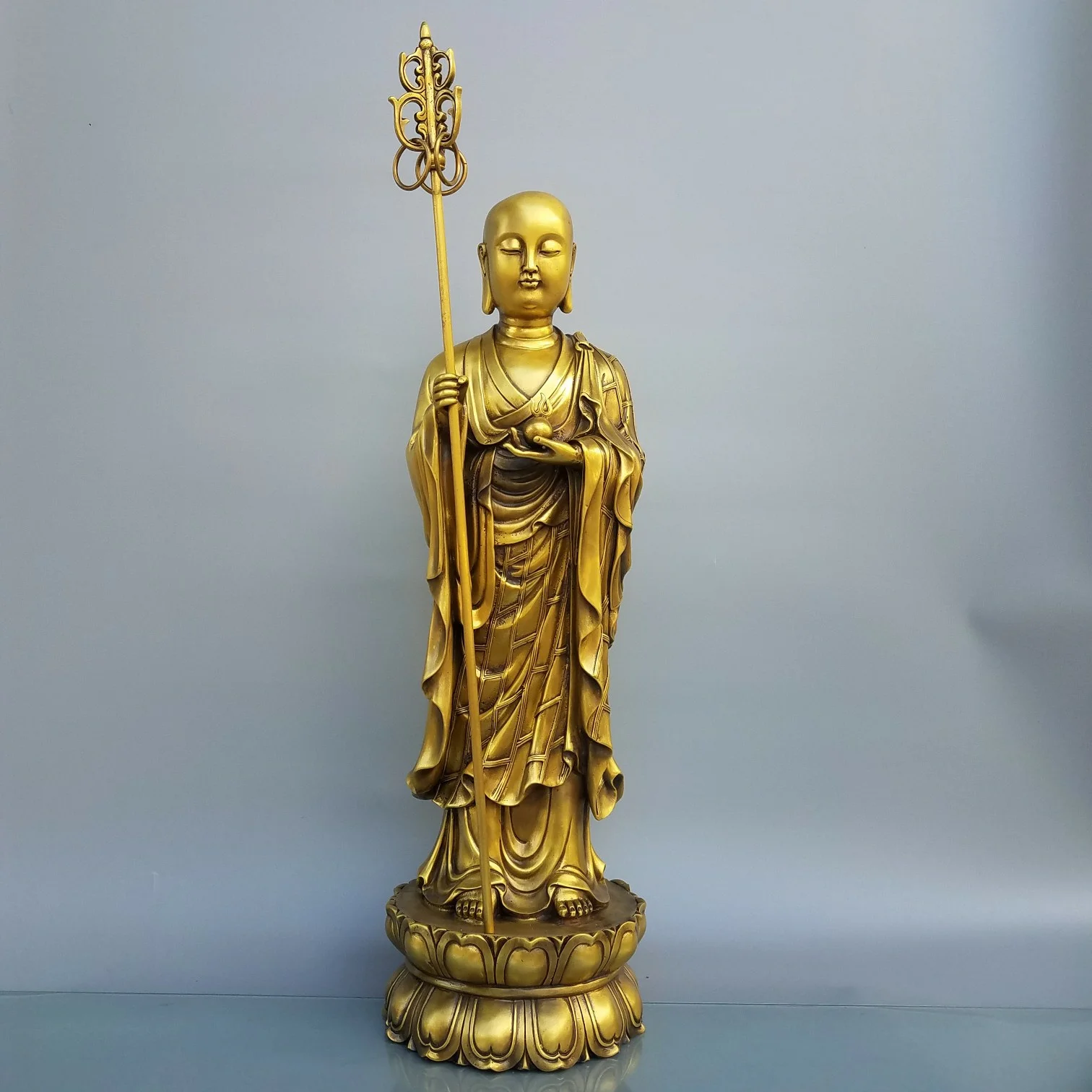 

24" Chinese Seikos Bronze Ksitigarbha Buddha Standing Buddha Take the staff In a robe Amitabha statue Enshrine the Buddha