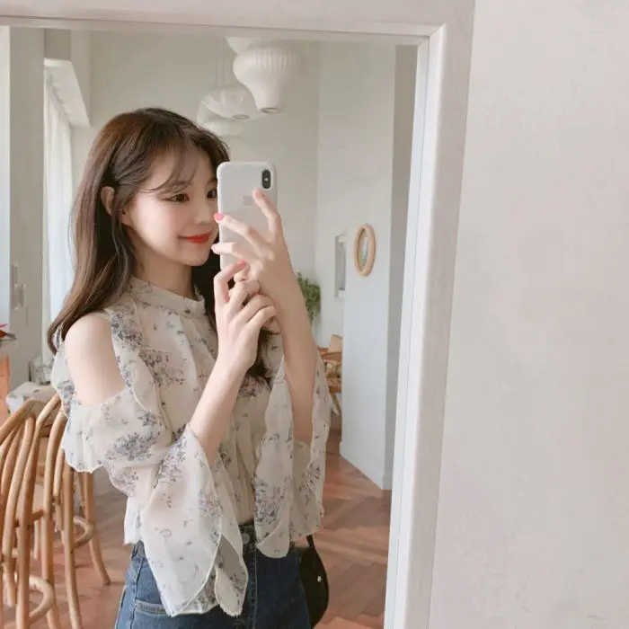 

Fashion Off Shoulder Tops Women Blusas Mujer De Moda 2021 Print Summer Chiffon Blouse Elegant Loose Office Lady Tops Shirts