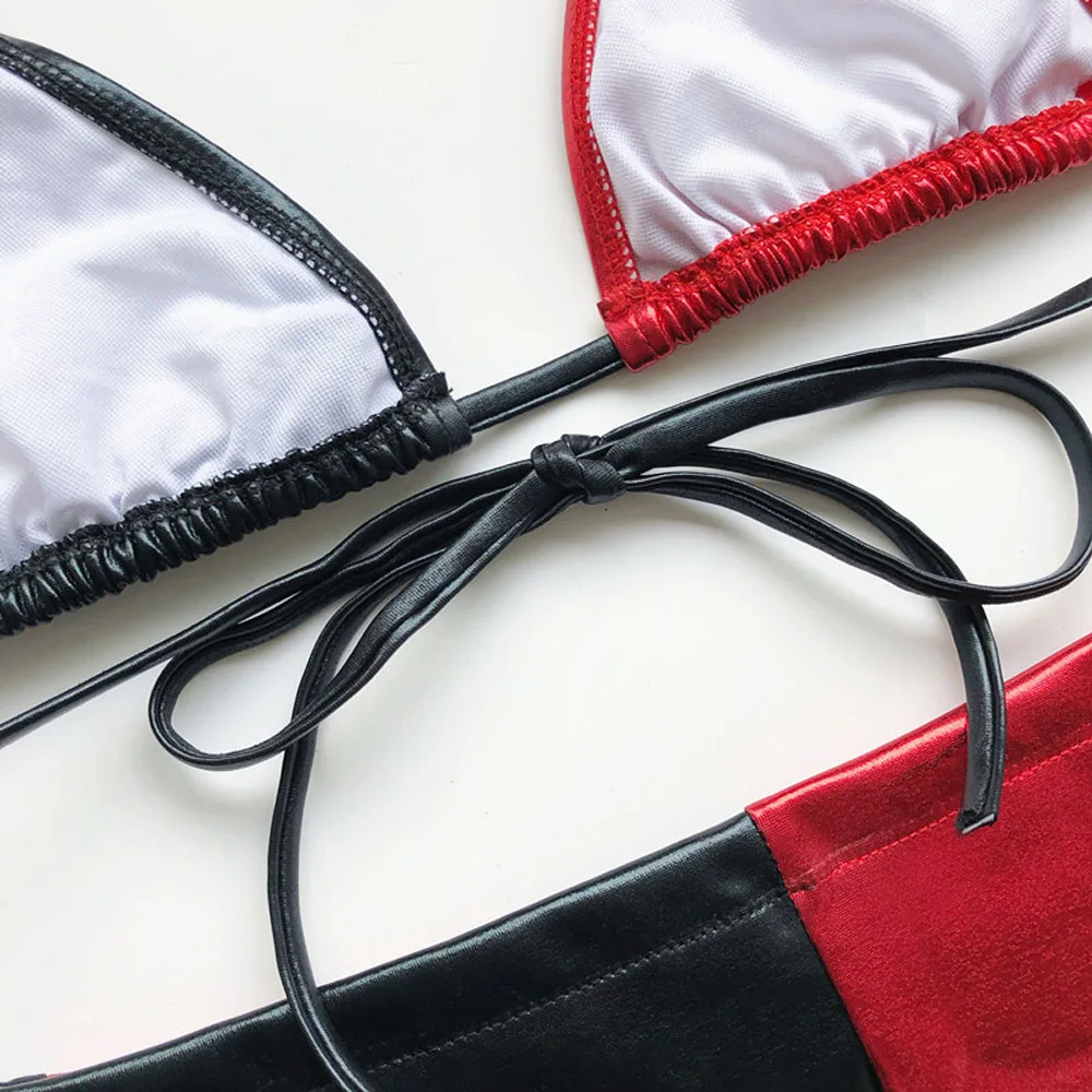 Женский купальный костюм из двух предметов красно-черный комбинированный