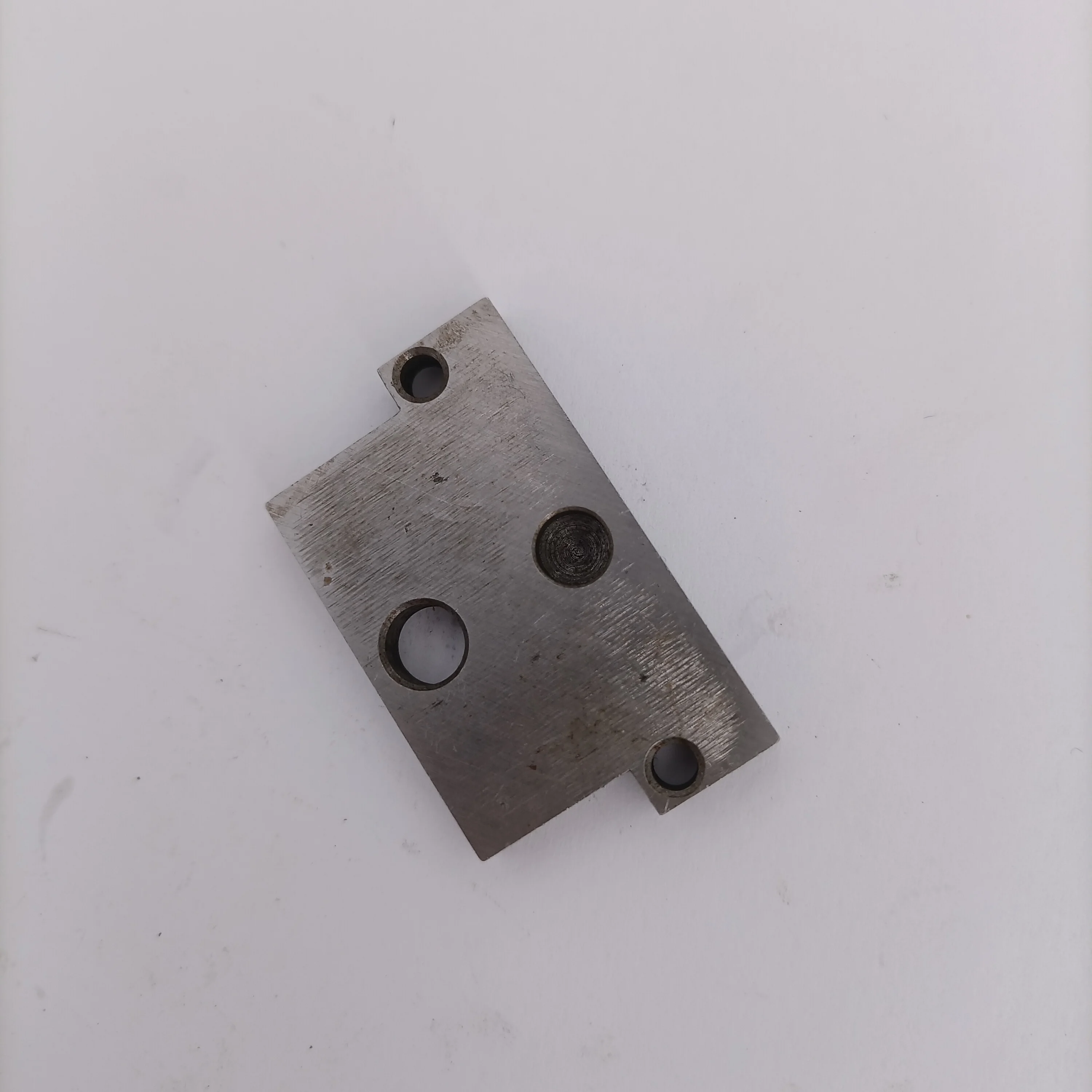 

Запасная деталь AI для автоматической вставки panasonic 18083000