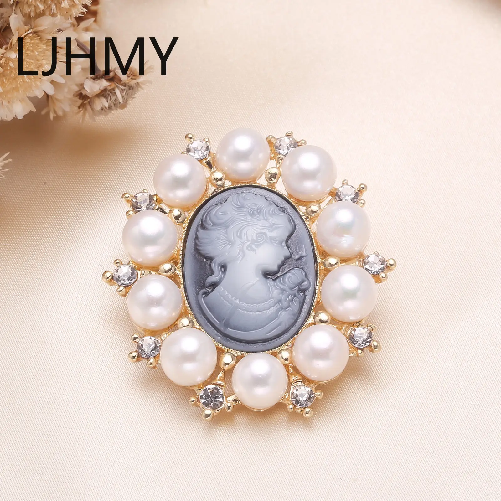 Gray White Pearl Горный хрусталь винтажная Женская Камея Брошь булавка с белым натуральным пресноводным жемчугом рождественские подарки для женщин эмалированная булавка и броши - Окраска металла: Gray White Pearl