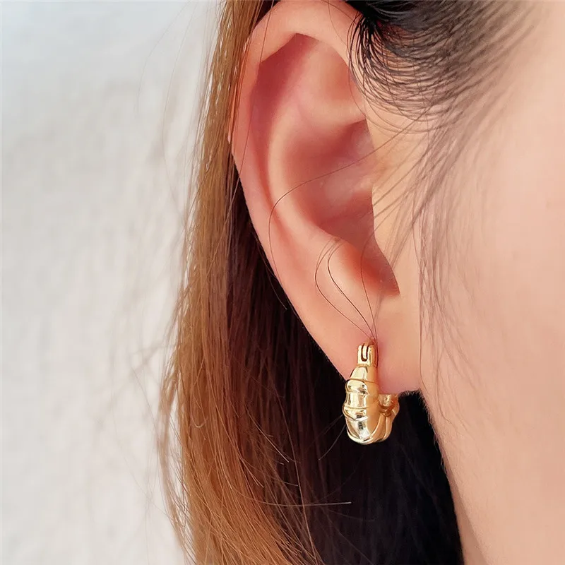 

Simple 925 Sterling Silver Hollow Oval Stud Earring for Women Girl Metal Geometric Hoop Earrings Party Jewelry