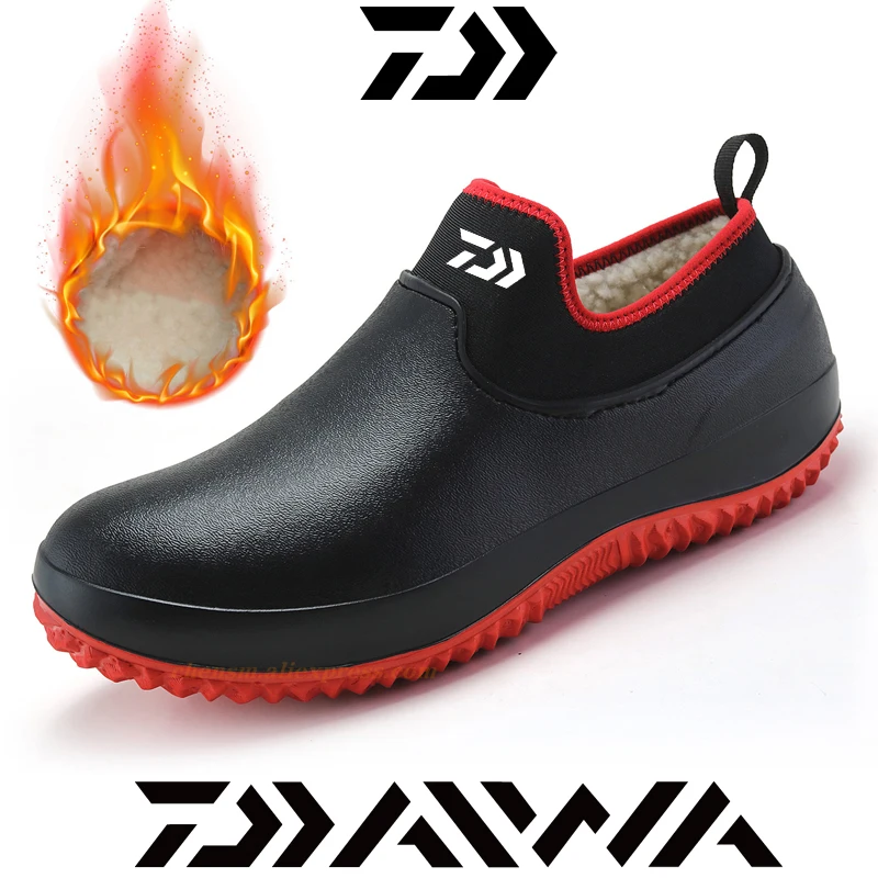 

Daiwa Men Shoes Kitchen Working Shoes Cotton Non-slip Waterproof Chef Shoes Casual Fishing Shoes Water Shoes Rain Cotton Boots