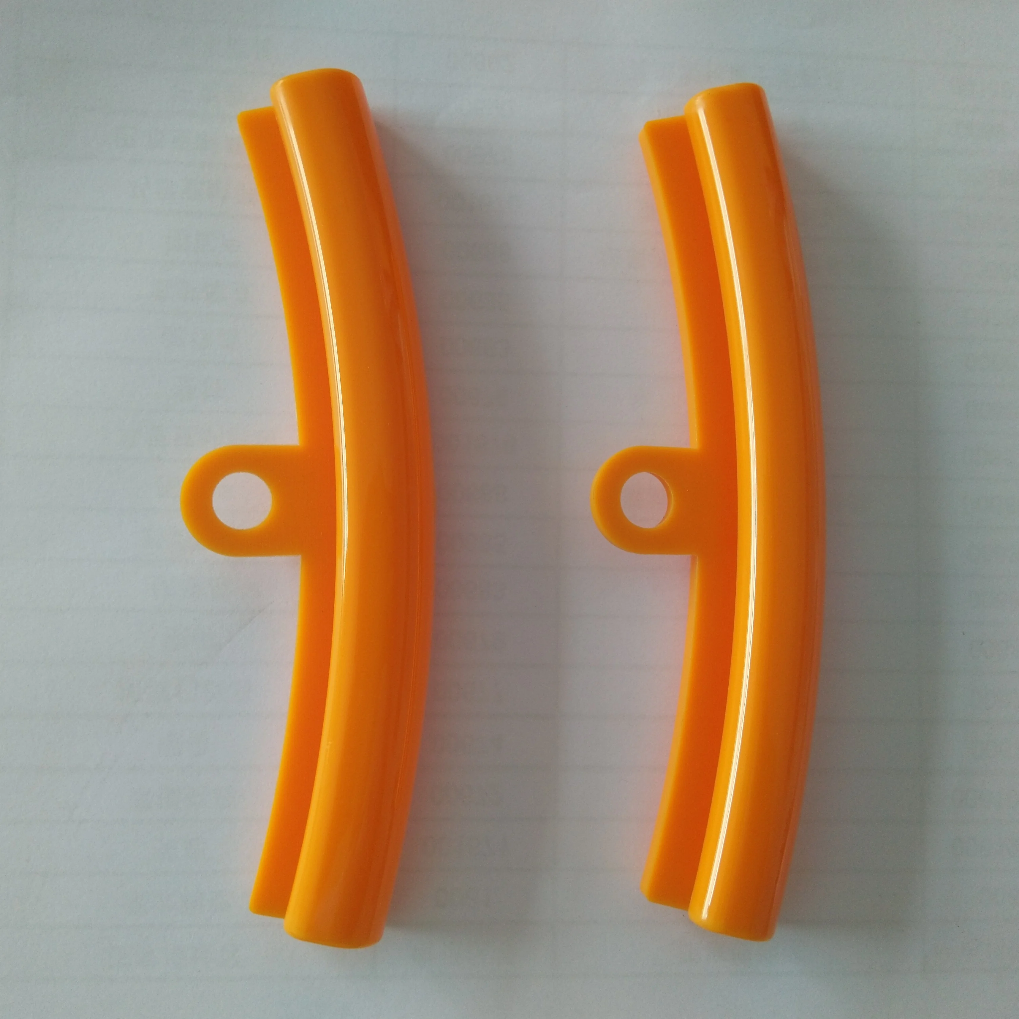 Детали для защиты колеса от царапин |