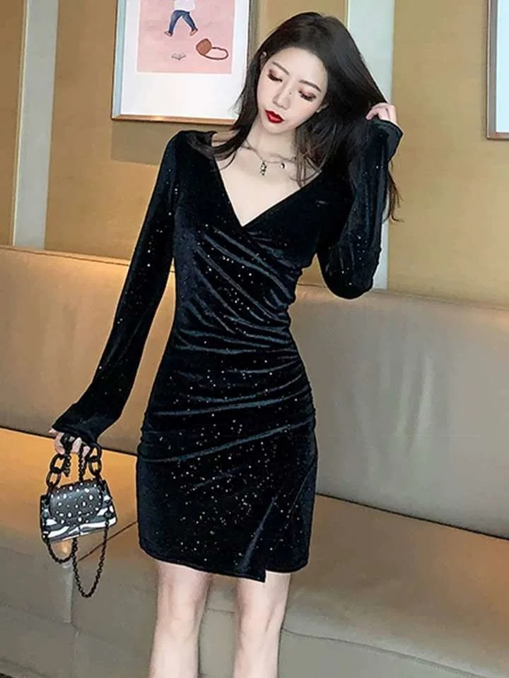 Женское бархатное платье с длинным рукавом элегантное черное в стиле Хепберн