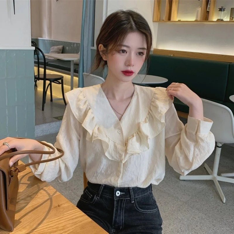 

French Style Early Autumn Top Women's Design Sense Ruffled V-neck Long Sleeve Shirt Sweet Super Fairy White Kio