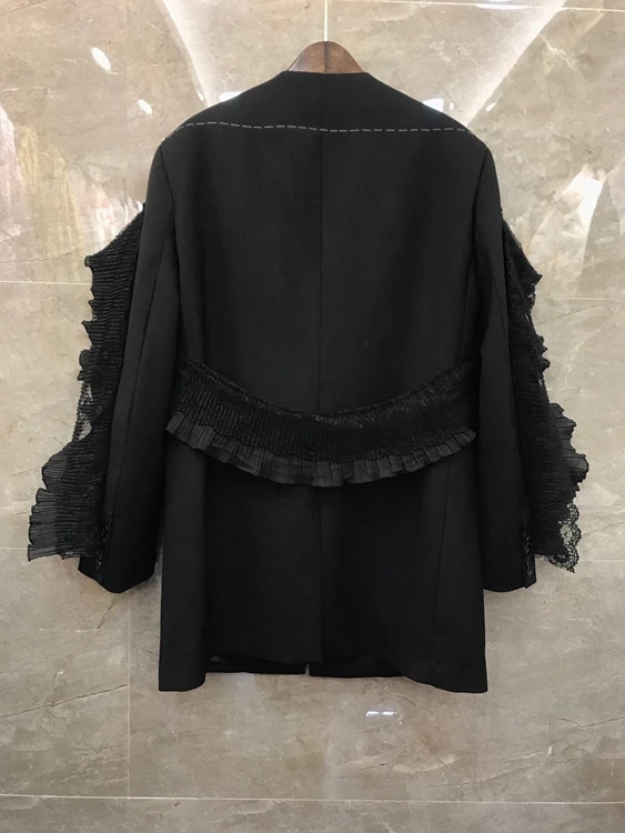 

2020 autumn and winter new fashion women's lapel wood ear lace stitching decoration short coat 1219