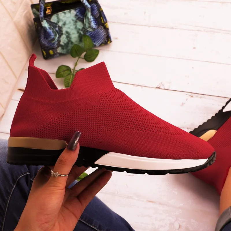 

New Fashion Vulcanized Shoes Sneakers Women Trainers Knitted Sneakers Metal Ladies Slip-on Sock Shoes Zapatillas Mujer Casual