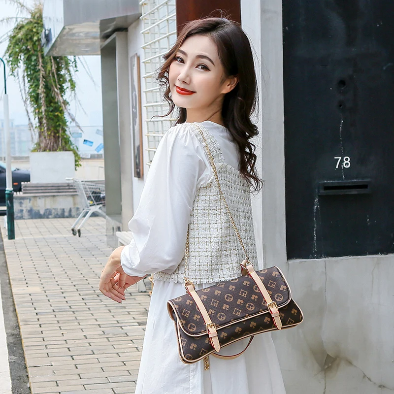 

New Winter European and American Fashion Under Arm Bag Chain Handbag One Shoulder Bag Diagonal Cross Bag Fashion Tote Bag