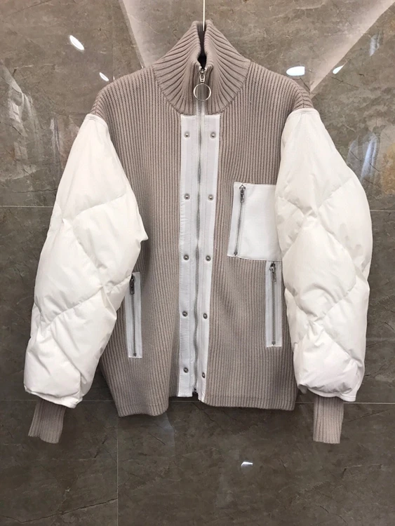 

2020 autumn and winter fashion new women's sleeveless down vest + knitted stitching down jacket two-piece 1121