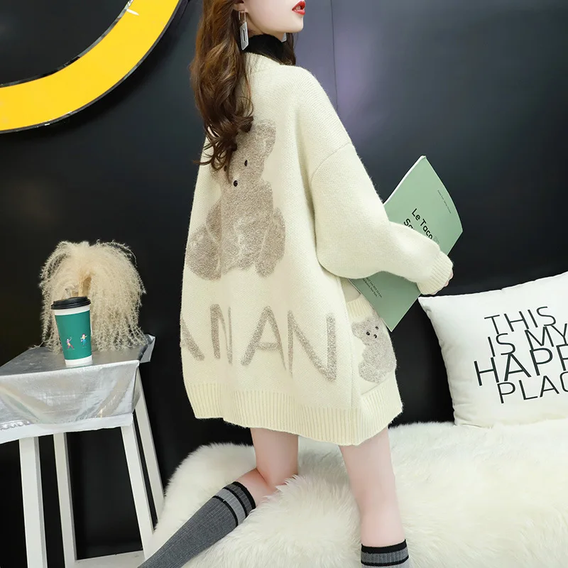 

Mayata Autumn Fashion Bear Embroidery Cardigans Women V-Neck Bat sleeve Pocket Knitting Sweater Coat Loose Ladies Tops