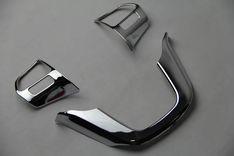 Многофункциональный чехол на рулевое колесо с хромированной отделкой из АБС