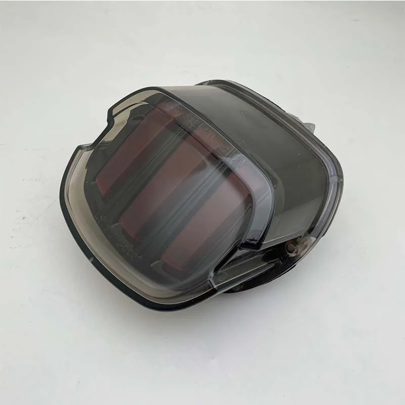 Мотоциклетный светодиодный задний фонарь с дымовыми линзами стоп-сигнал