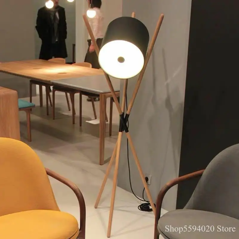 Скандинавская светодиодная напольная лампа со штативом деревянные светодиодные