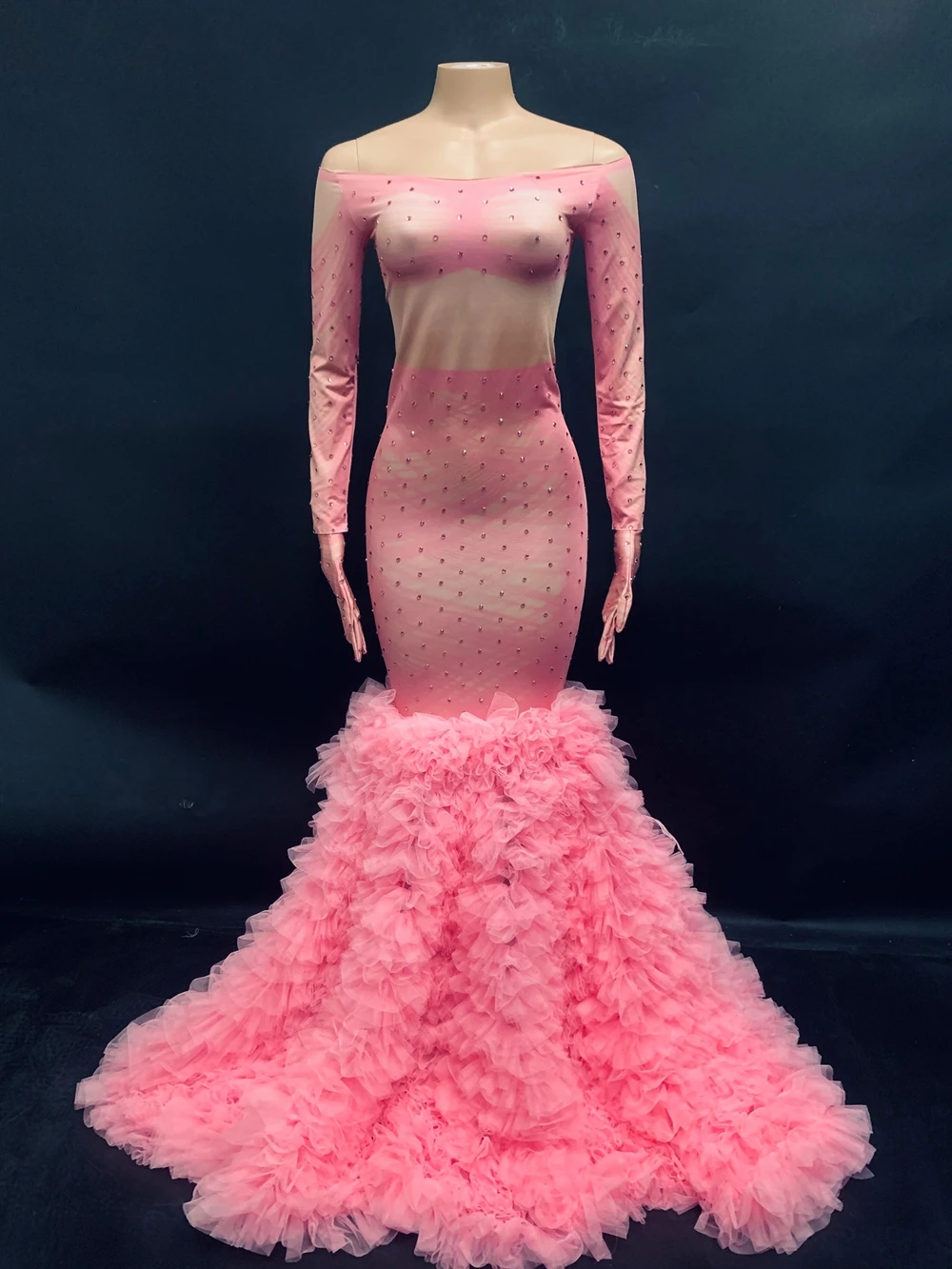 

Pink Rhinestone Long Tail Floor Length Dress Slash Neck Women Wedding Evening Gown Formal Party Birthday Dress Singer Stage Wear