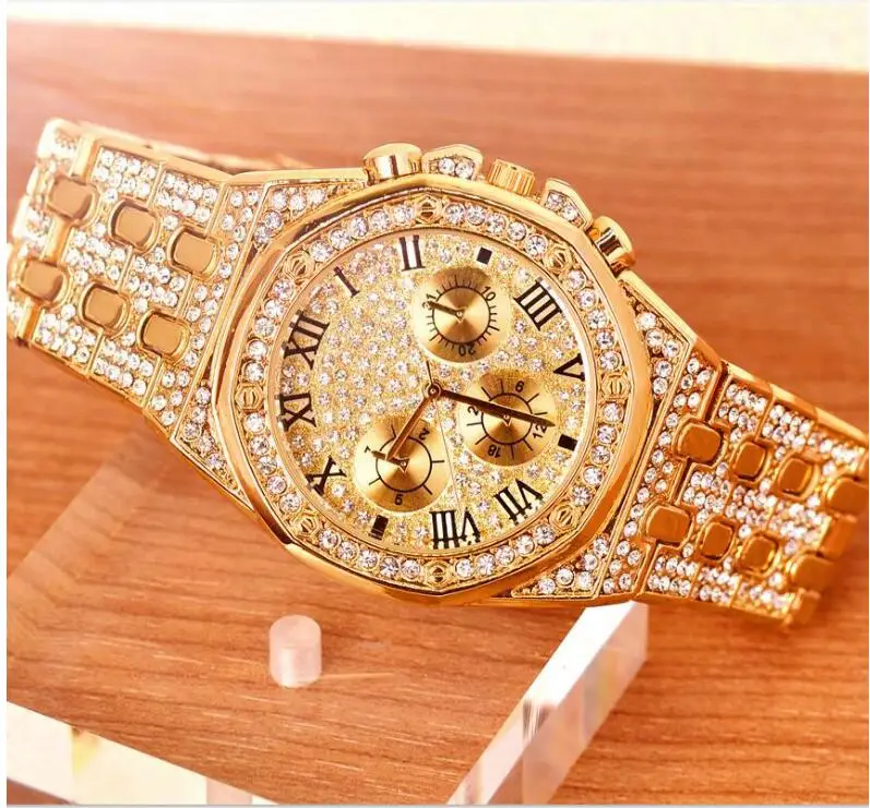Часы мужские кварцевые с золотыми бриллиантами стразы | Наручные часы
