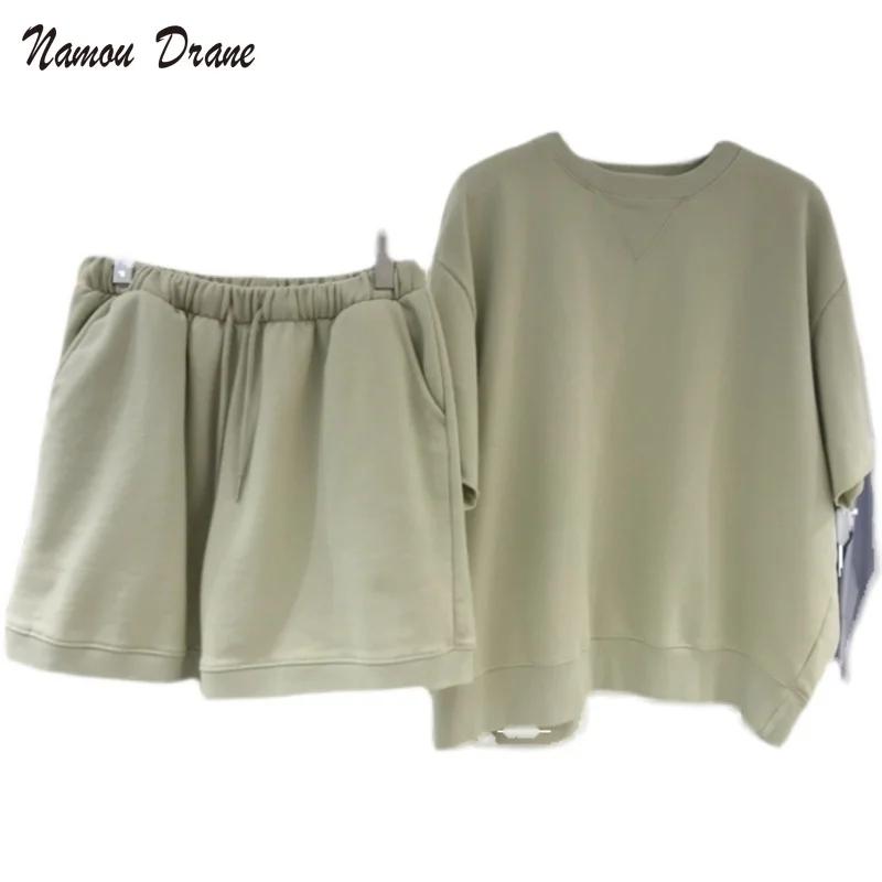 

2021 Summer New Round Neck Solid Color Short-sleeved Sweater + Elastic Waist Lace-up Shorts 2-piece Female White Sweater Suit