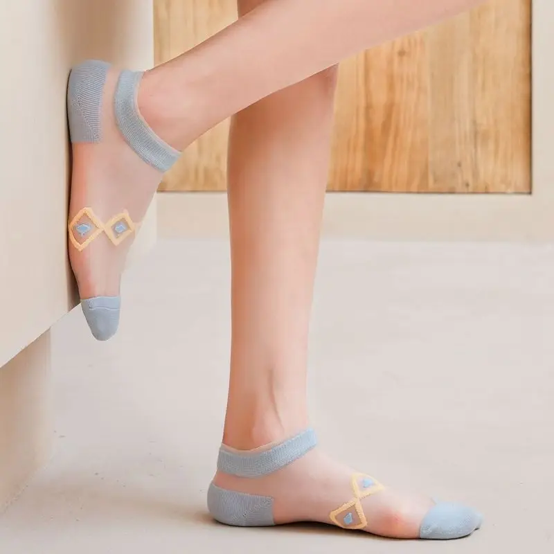 

Anewmorn 5 Pairs Summer Glass Cotton Silk Thin 3 Styles Women's Socks Transparent Striped Plaid Sweet Sukka Fashion Casual Socks
