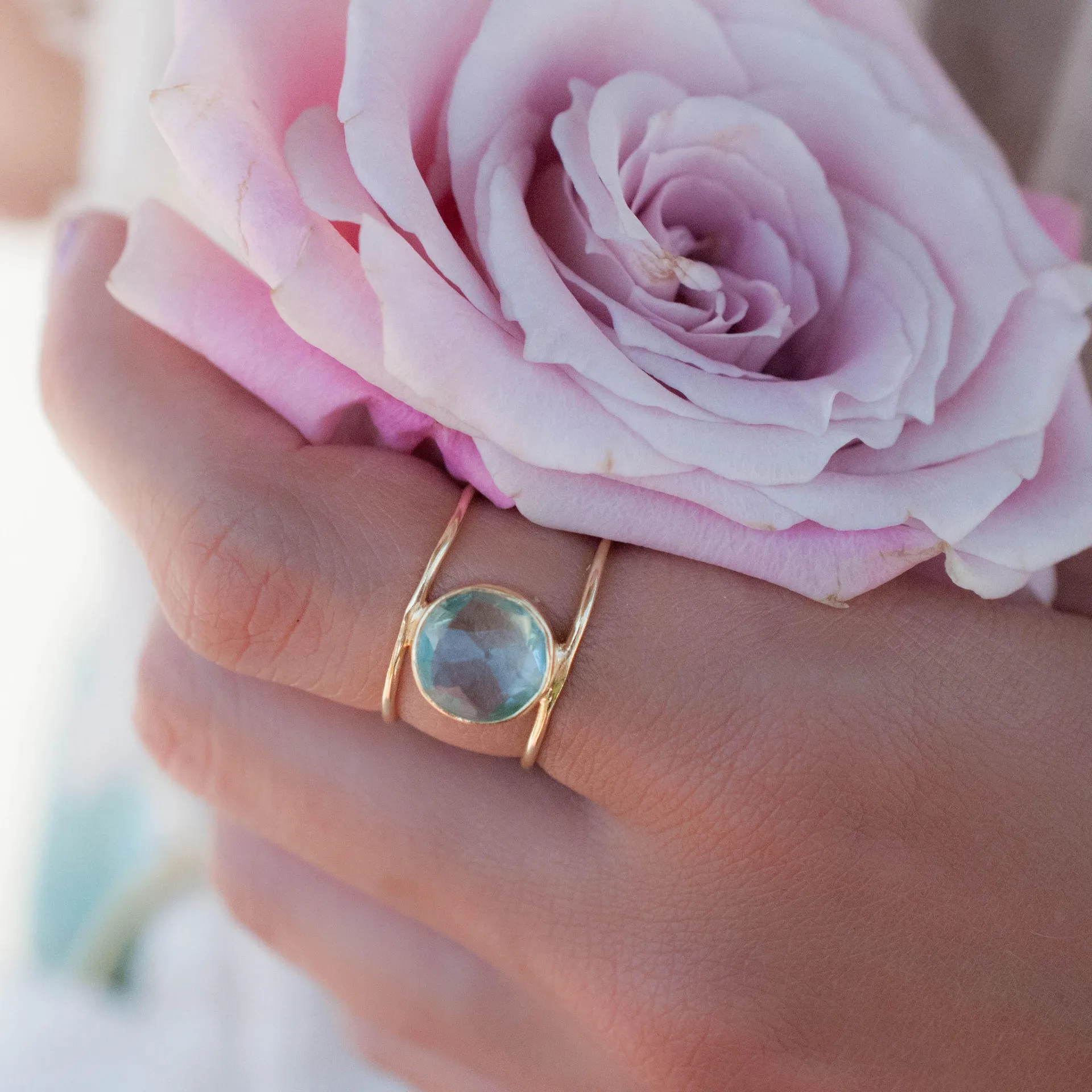 Simple Sea Blue Romantic Engagement Gold Rings Fashion Round zircon banquet Christmas Gifts Wedding Women's Jewelry |