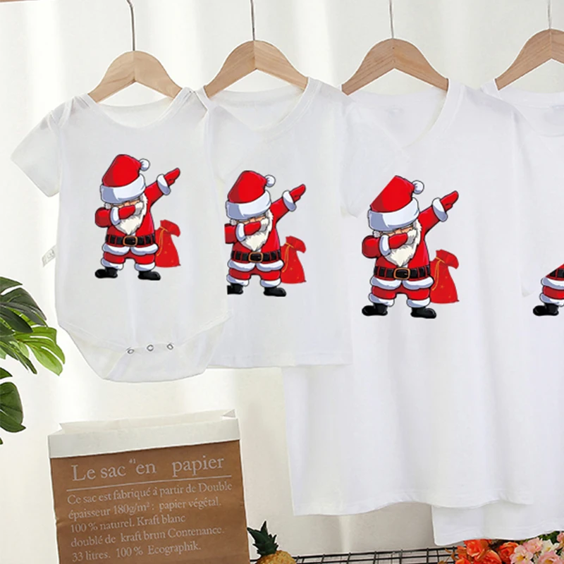 

Christmas Santa Claus Street Style Family Matching T-shirts 2021 Mother Kids Clothing Top Baby Girls Boys Romper Fmamily Look