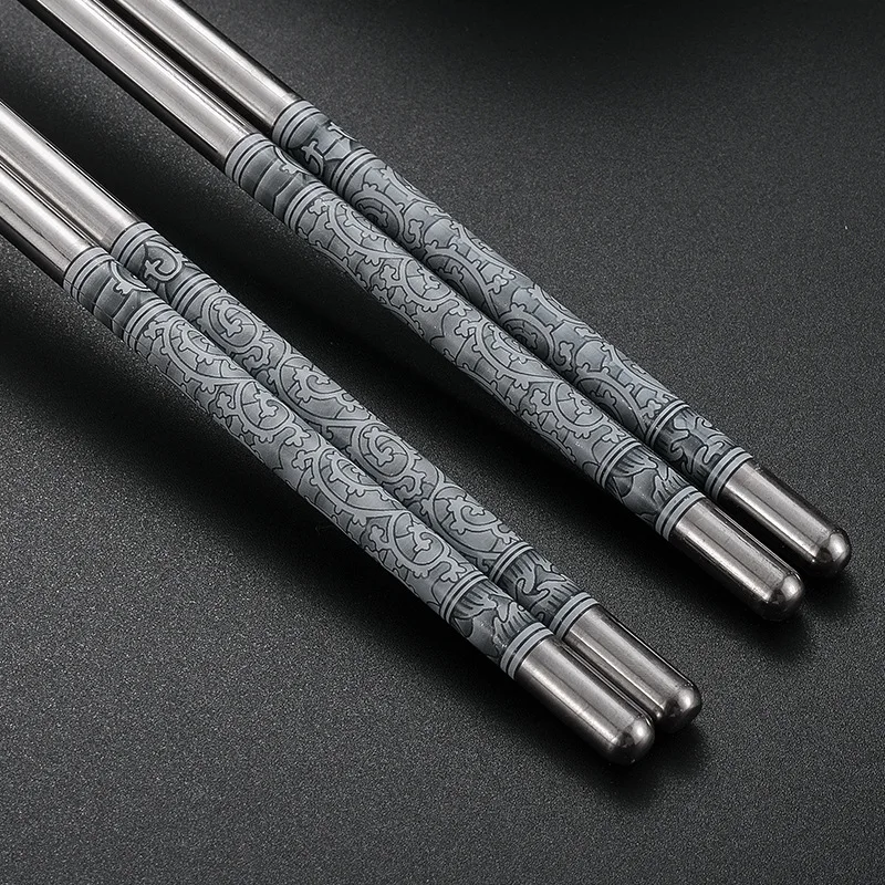 

Five Pairs 22cm Metal Non-Slip Design Retro Blue White Porcelain Pattern Stainless Steel Chopsticks JDZ Sushi Sticks Convenient
