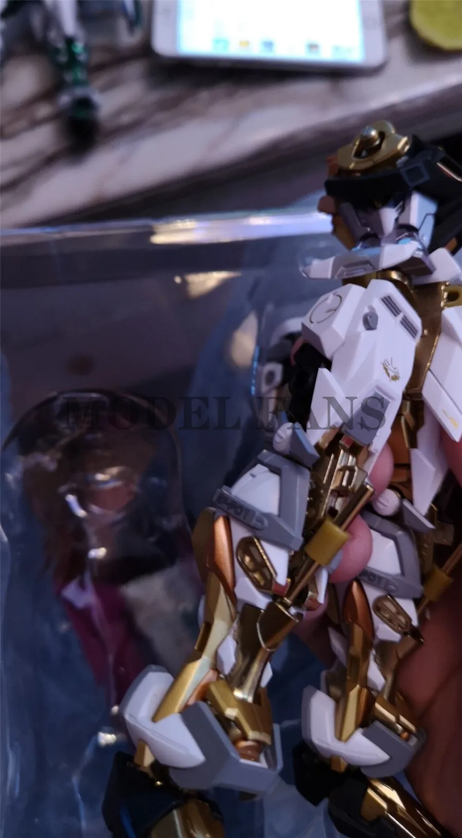Модели вентиляторов MC Metalgear медведи модели металлическая конструкция MB Gundam Astray зеленый и золотисто-желтый каркас фигурку робот