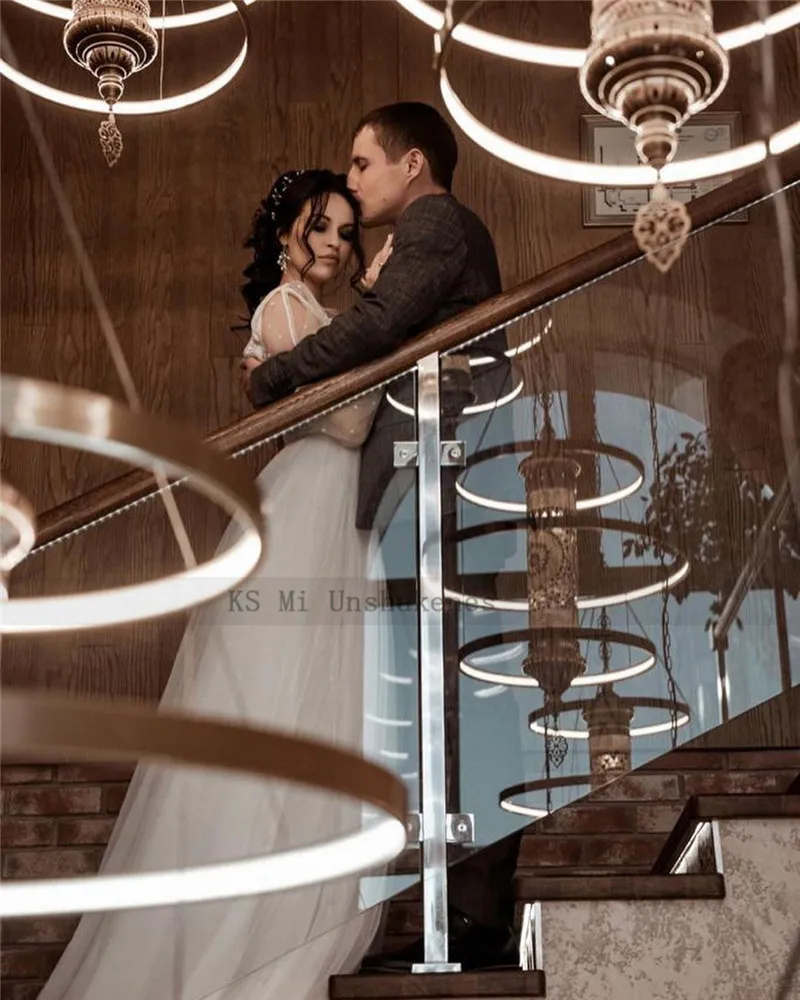 

Vintage Boho Wedding Dresses Puff Long Sleeve Bride Dress 2021 Cheap Beach Wedding Gowns Lace Dots Tulle A Line