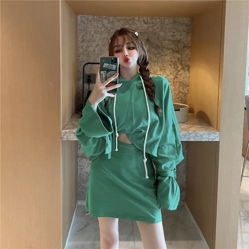 

Casual A-line Mini-skirt Two Piece Set Crop Top Hooded Loose Fashion Brand Women's Clothing Hipster Female Autumn Style New