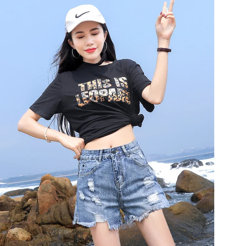 

Women's 2021 new summer wear loose hot pants show thin high waist white A-line wide leg pants