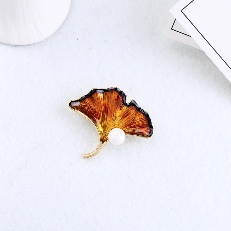 Женская Брошь с имитацией жемчуга гинкго эмалированная карамельная брошь в