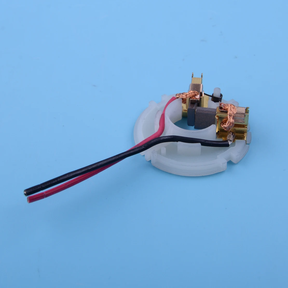 Набор щеток LETAOSK для Makita DF458D, BHP448, BDF458, BDF448, DF444D, CB-440, 638991-1, 638614-1, CB-440